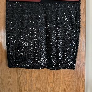 Torrid black sequin mini pencil skirt size 3